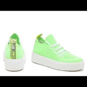 Steve Madden Green Brixie Platform Sneakers